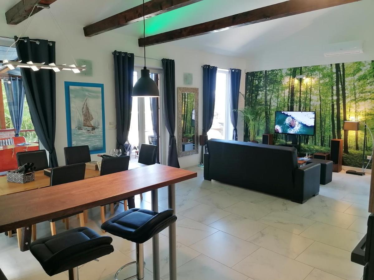 The Forest House Krk 2 Kras 外观 照片