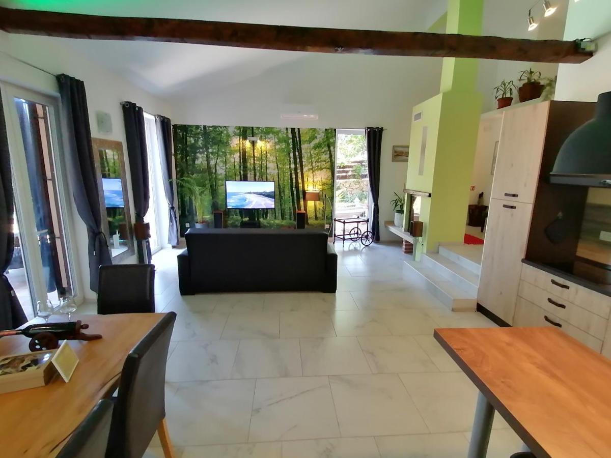 The Forest House Krk 2 Kras 外观 照片