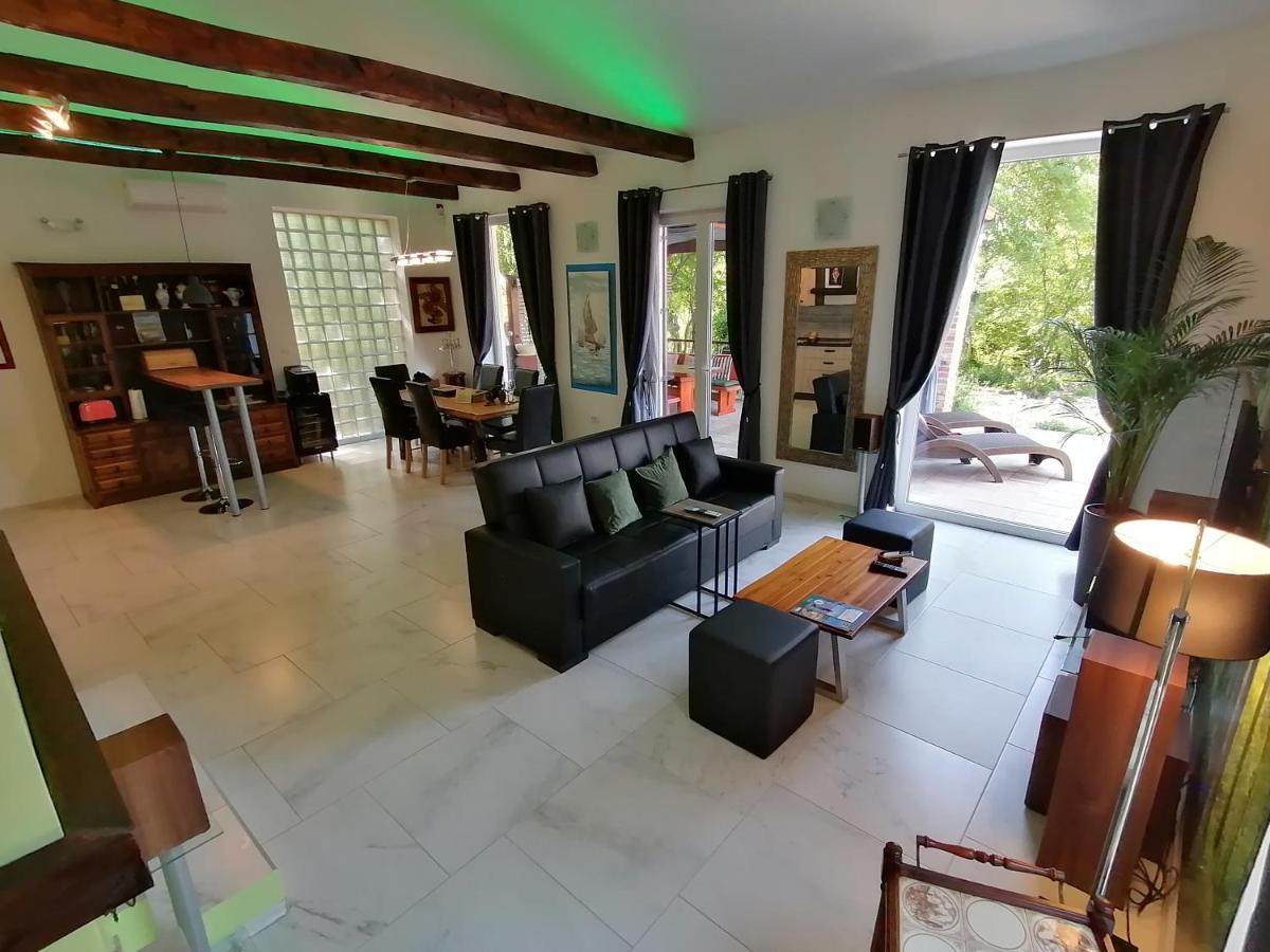 The Forest House Krk 2 Kras 外观 照片